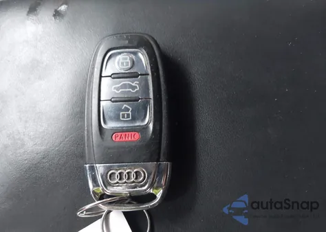 2013 Audi A4 2.0T Premium z USA, uszkodzony, nr VIN WAUKFAFLXDN016906